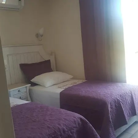 Ege Hotel